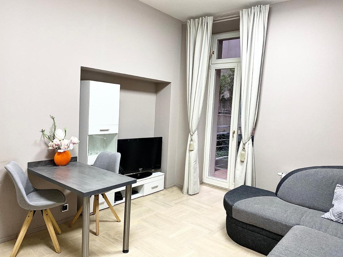 Exclusive Apartment + Best Located Prague Exterior photo